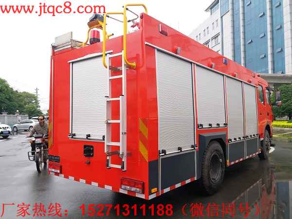 ��ʮ�6����ĭ����܇���w��?c��)ݷe��6������;ˮ���ݷe:4������,ˮ�޳ߴ�:2120��1420��1350mm,��ĭҺ���ݷe:2������,