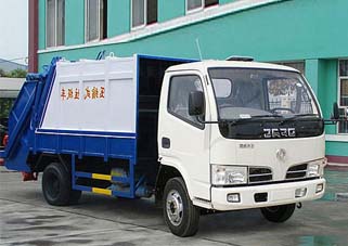 東風(fēng)寬金霸壓縮式垃圾車